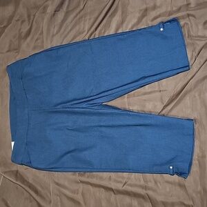 Coral Bay Blue Pull-on Skimmer Length Pant Elastic Waist QuickDry Plus Size 16 W